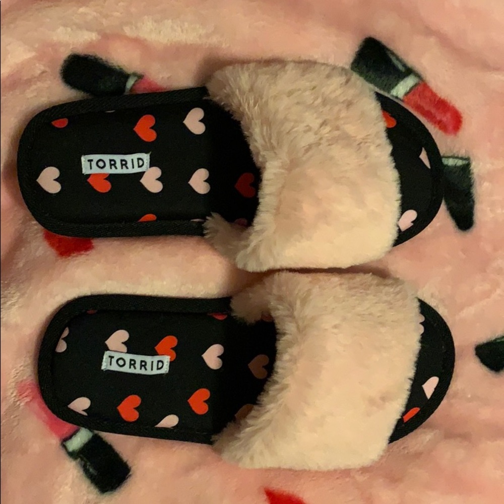 Torrid heart slippers